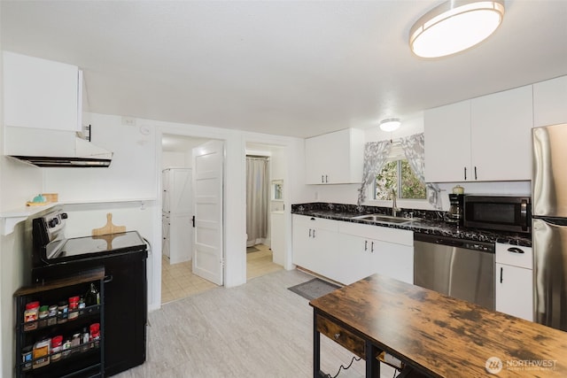 2395 SE Salmonberry Rd, Port Orchard, WA 98366 - kitchen featuring stainless steel appliances, a sink, under cabinet range hood, and white cabinets
