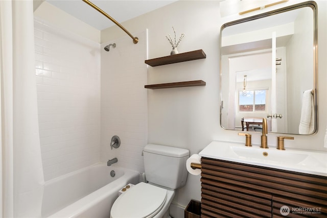1200 Boylston Ave Unit 505, Seattle, WA 98101 - full bath with shower / bath combination with curtain, toilet, and vanity