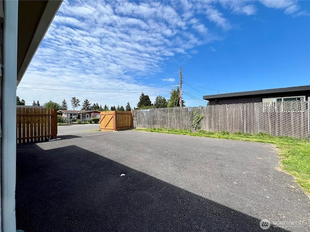 6612 E B St, Tacoma, WA 98404 - view of patio