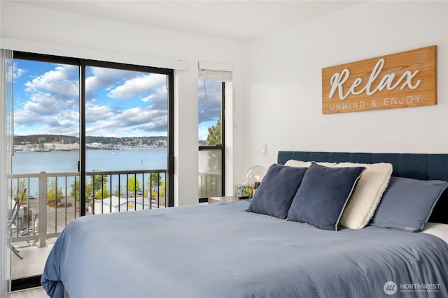 817 Kitsap St, Port Orchard, WA 98366 - bedroom featuring access to exterior and a water view