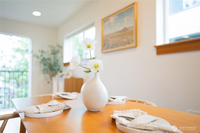6348 34th Ave SW Unit C, Seattle, WA 98126 - dining area with recessed lighting