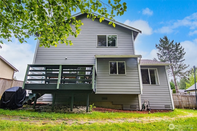 11710 SE 310th St, Auburn, WA 98092 - back of house with a wooden deck