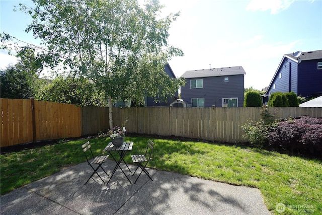 26133 242nd Ave SE, Maple Valley, WA 98038 - view of yard with a patio