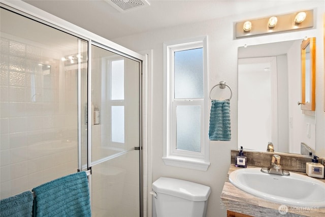 8818 Crescent Bar Rd NW Unit 46, Quincy, WA 98848 - bathroom with a shower stall and vanity