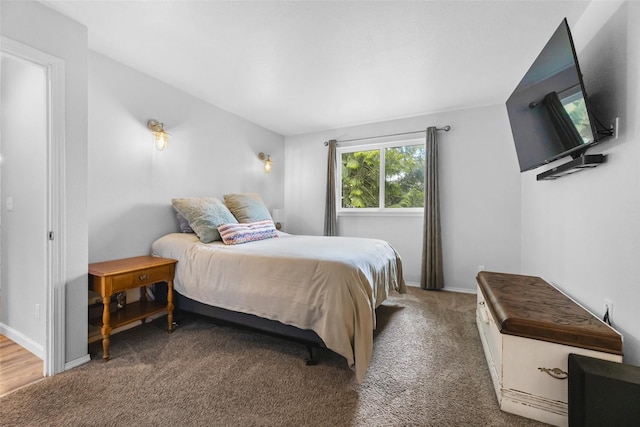 140 E Mountain View Dr, Allyn, WA 98524 - carpeted bedroom featuring baseboards