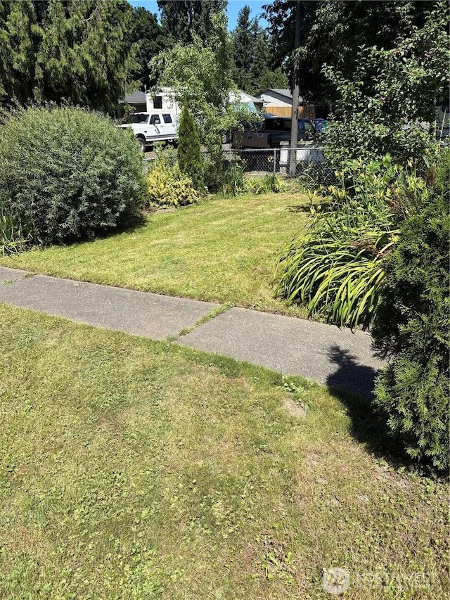 114 Alder Ln N, Pacific, WA 98047 - photo 2