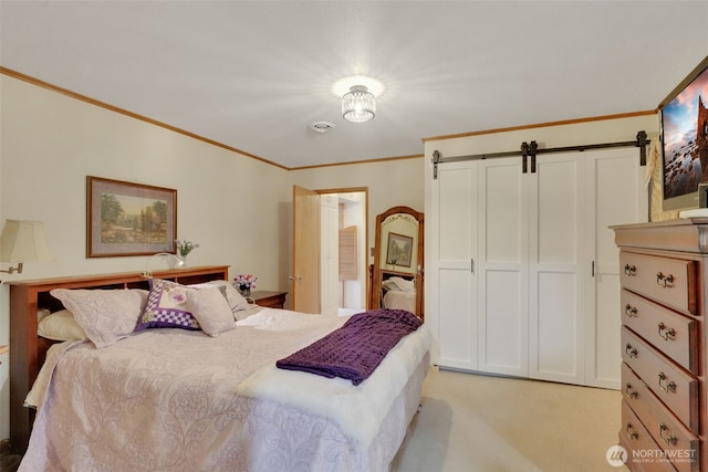284 Division Ave, Morton, WA 98356 - bedroom featuring a barn door, crown molding, light colored carpet, and a closet