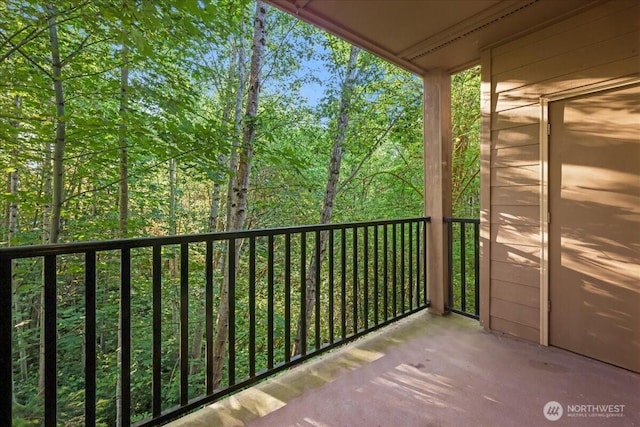 18930 Bothell Everett Hwy Unit V201, Bothell, WA 98012 - balcony with a view of trees