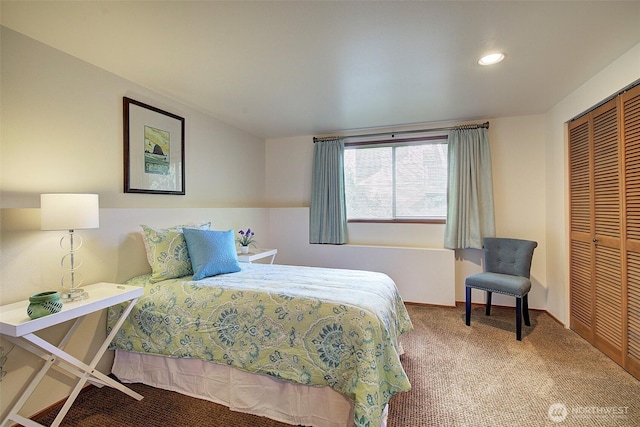 9430 Hoeder Ln, Bothell, WA 98011 - bedroom featuring carpet floors, a closet, baseboards, and recessed lighting