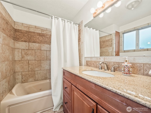 271 E Ballantrae Dr, Shelton, WA 98584 - full bath featuring vanity and shower / bathtub combination with curtain