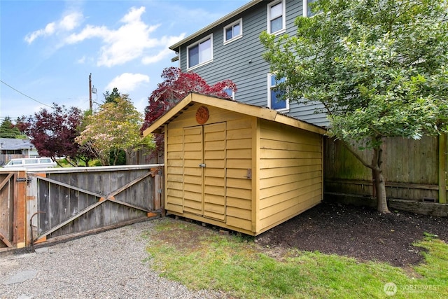 3929 SW Elmgrove St, Seattle, WA 98136 - view of shed featuring a gate