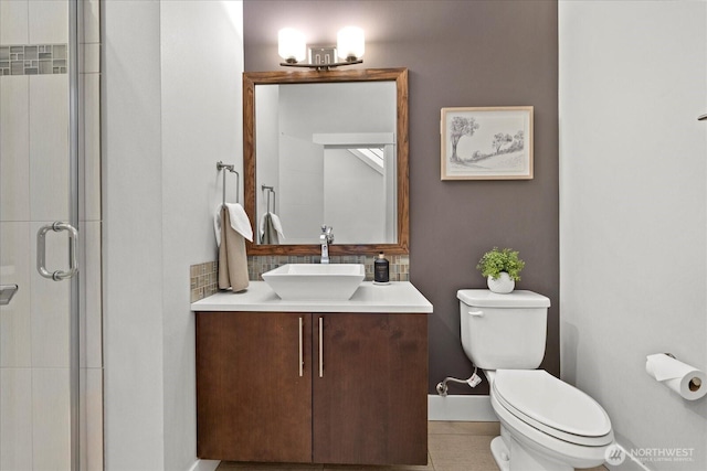 12126NE 106th Pl, Kirkland, WA 98033 - full bath with toilet, vanity, and an enclosed shower