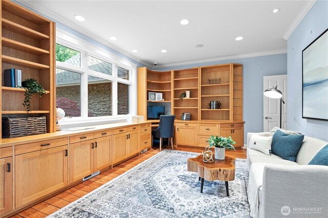 4486 E Harbor Rd, Freeland, WA 98249 - living area with crown molding, light wood-type flooring, and recessed lighting