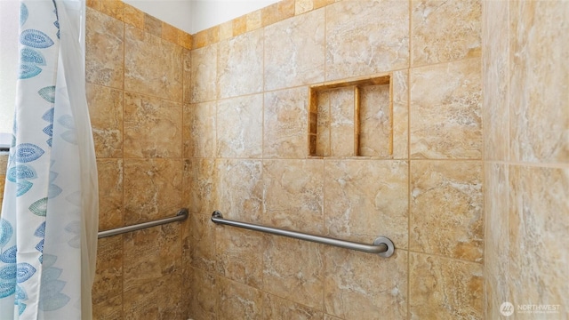 842 W Langdon Rd, Walla Walla, WA 99362 - bathroom view of a tile shower