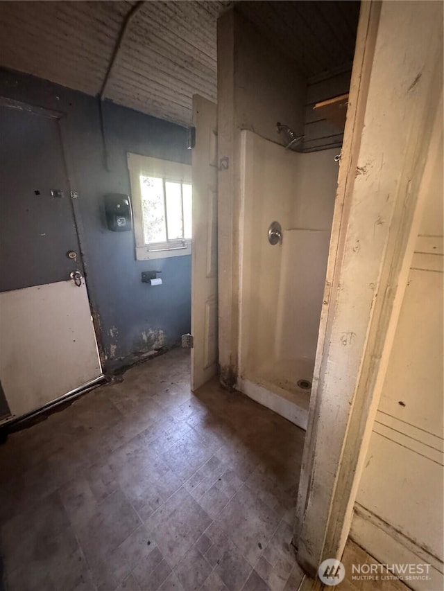 303 Methow St, Wenatchee, WA 98801 - bathroom featuring a shower stall and tile patterned floors