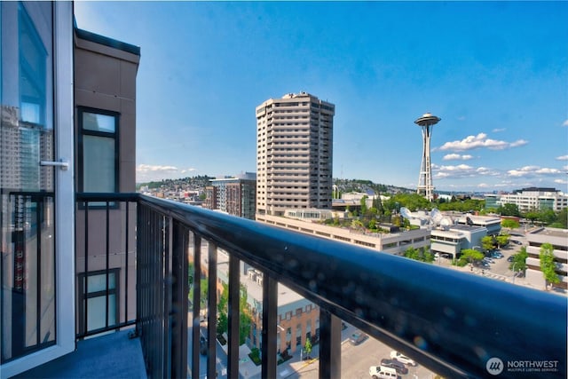 2721 1st Ave Unit Ph06, Seattle, WA 98121 - balcony with a city view