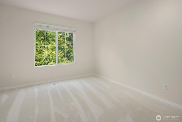 4460 249th Ter SE Unit 4-1, Sammamish, WA 98029 - unfurnished room featuring light colored carpet and baseboards
