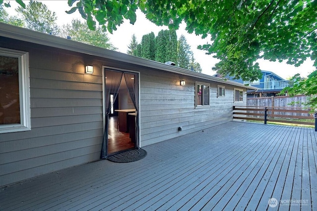 14520 78th Ave NE, Kenmore, WA 98028 - view of wooden terrace