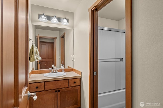 2101 Coal Mine Way, Cle Elum, WA 98922 - full bath featuring a shower with door and vanity