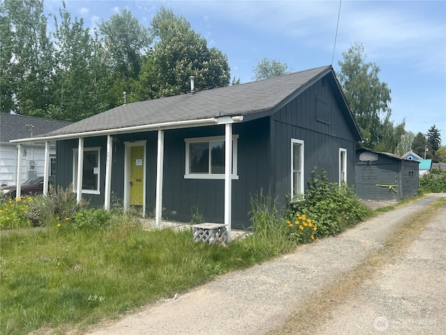 211 E Cherry St, Centralia, WA 98531 - view of front of property featuring board and batten siding and a porch