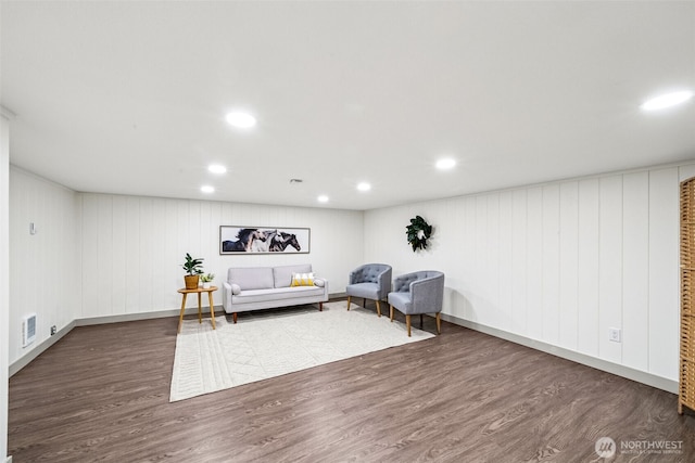 2228 Cinkovich St, Enumclaw, WA 98022 - living room featuring wood finished floors and recessed lighting