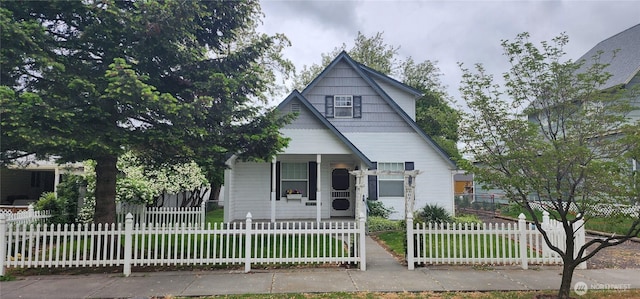 405 E Park St, Dayton, WA 99328 - view of front of property with a porch