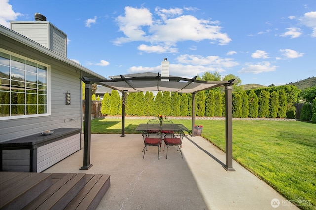 114 Creekside Pl, Cashmere, WA 98815 - view of patio / terrace featuring outdoor dining space