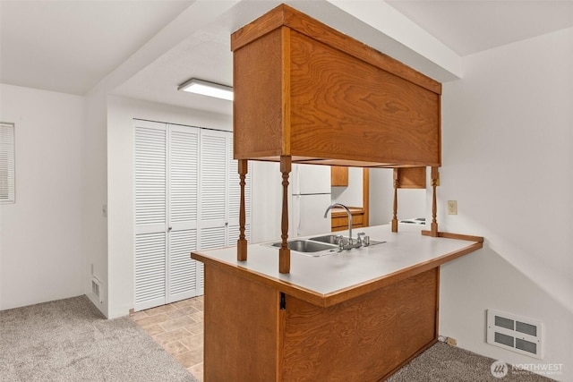 525527 16th Ave SE, Olympia, WA 98501 - home office featuring a sink and light colored carpet