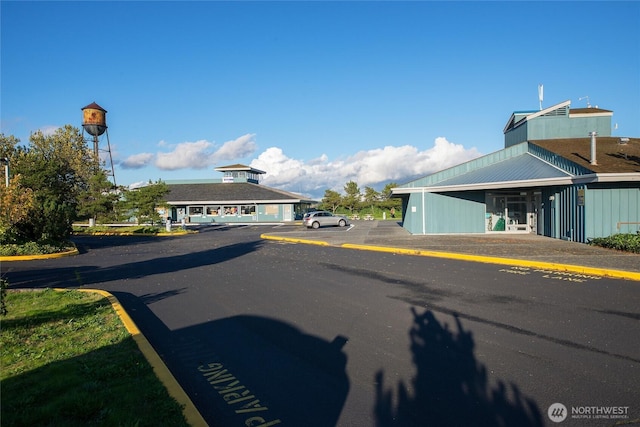 9540 Semiahmoo Pkwy Unit E14, Blaine, WA 98230 - view of asphalt street with street lights and curbs