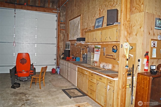 80 E Tamarack Ln, Shelton, WA 98584 - view of garage