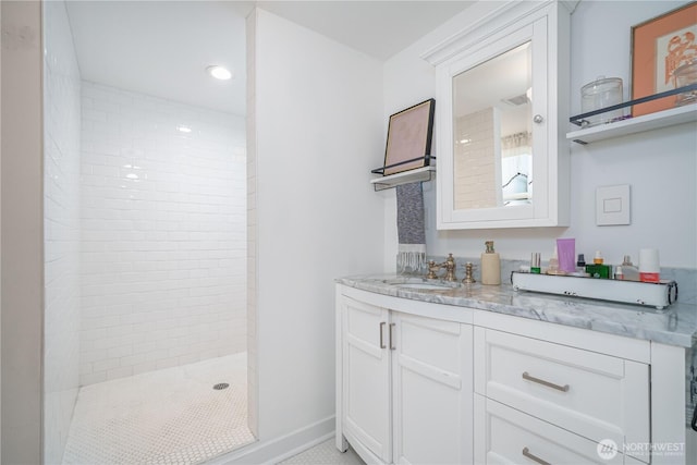 9316 7th Ave S, Seattle, WA 98108 - full bathroom featuring vanity and tiled shower