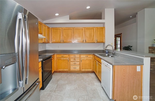 2820 V Ct SE, Auburn, WA 98002 - kitchen featuring freestanding refrigerator, black electric range, a sink, under cabinet range hood, and dishwasher