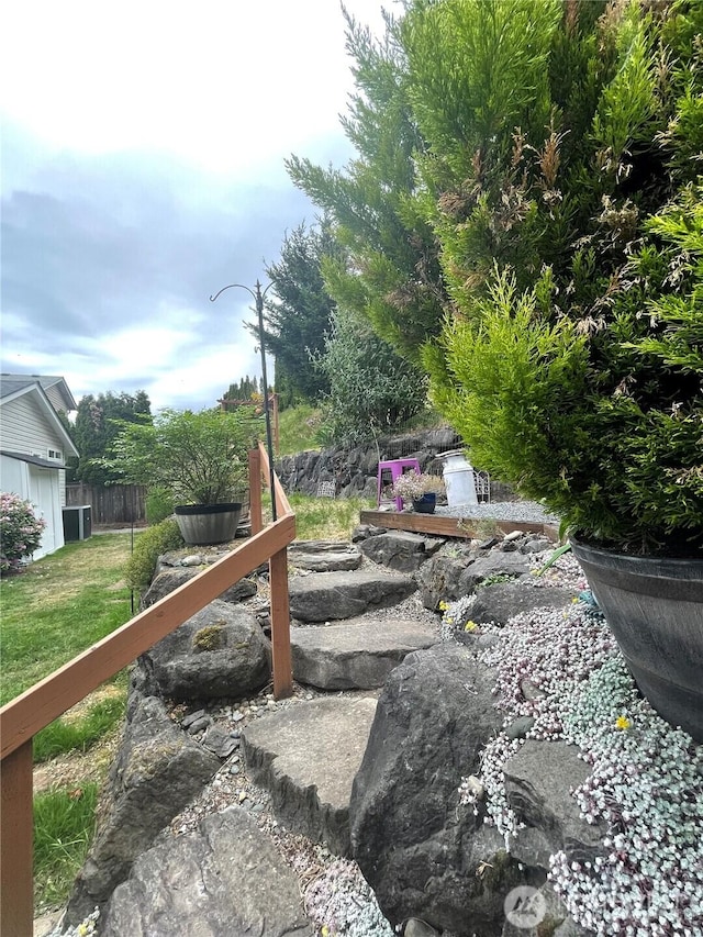 2820 V Ct SE, Auburn, WA 98002 - view of yard