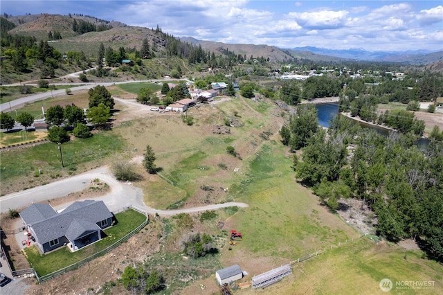 3 Kingfisher Rd, Twisp, WA 98856 - aerial view of property and surrounding area featuring mountains