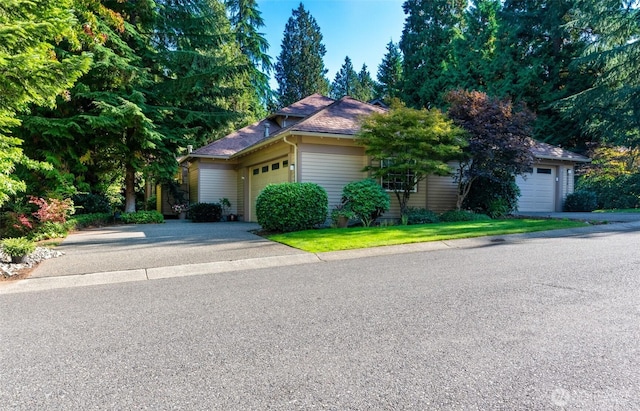 9042 Gleneagle Dr, Blaine, WA 98230 - view of front of home with an attached garage and concrete driveway