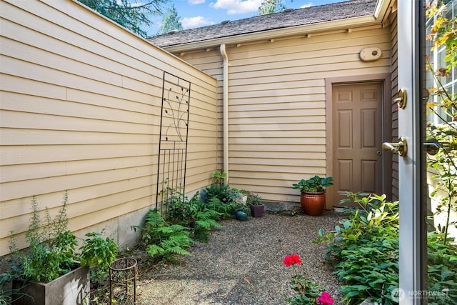 9042 Gleneagle Dr, Blaine, WA 98230 - entrance to property