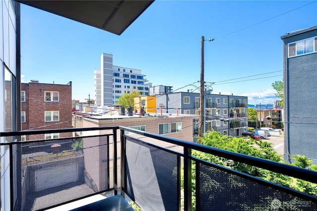 613 4th Ave W Unit 202, Seattle, WA 98119 - view of balcony