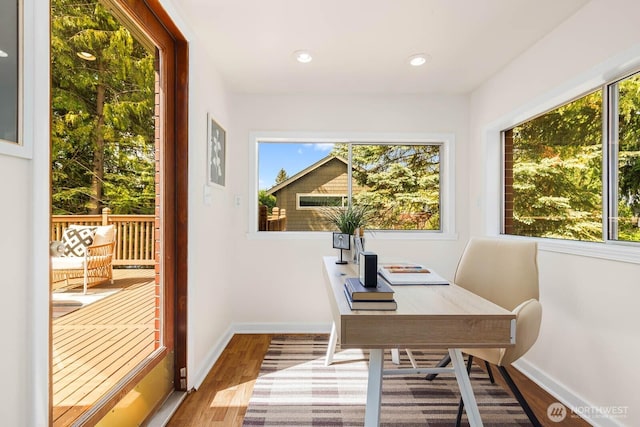 1214 NE 98th St, Seattle, WA 98115 - dining room featuring wood finished floors, an office area, baseboards, and recessed lighting