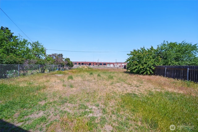 1128 W Elm St, Walla Walla, WA 99362 - view of yard