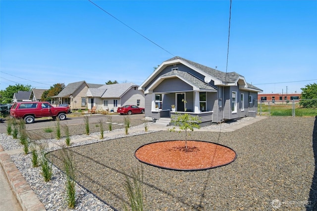 1128 W Elm St, Walla Walla, WA 99362 - bungalow-style home with a porch