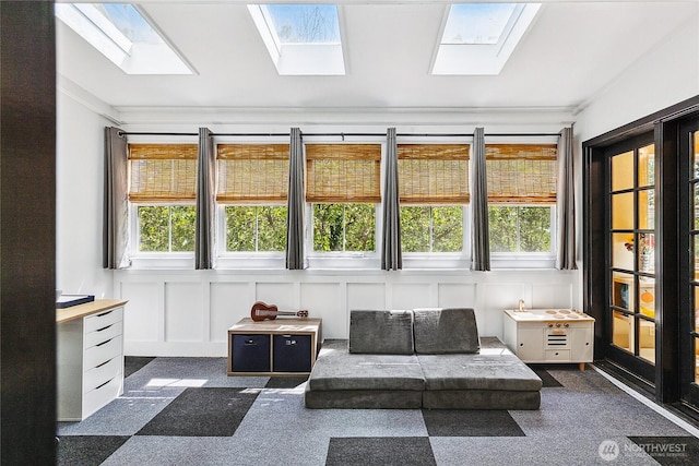 490 Madison Ave N Unit 202, Bainbridge Island, WA 98110 - sunroom featuring a skylight