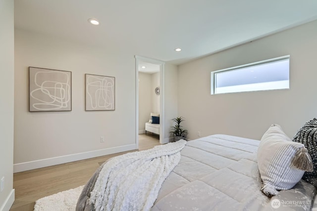 524 27th Ave, Seattle, WA 98122 - bedroom featuring light wood-style flooring, baseboards, recessed lighting, and connected bathroom