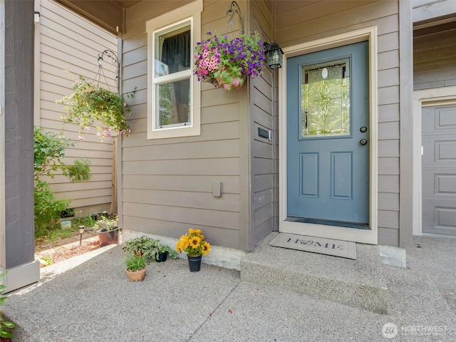 2962 26th Ave, Forest Grove, OR 97116 - entrance to property featuring covered porch