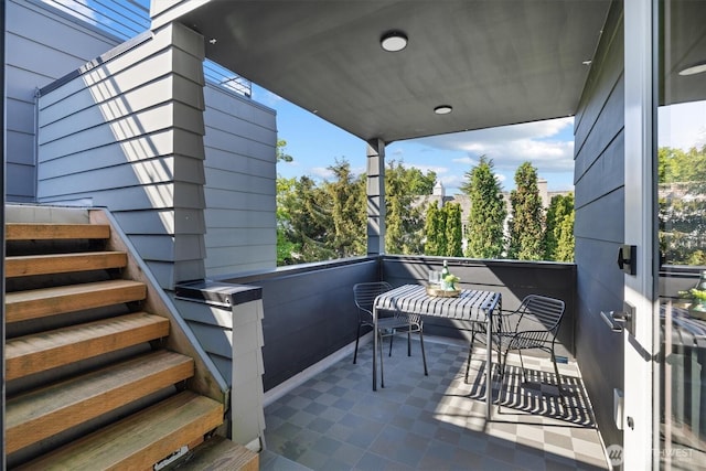 1134 32nd Ave E Unit B, Seattle, WA 98112 - view of balcony