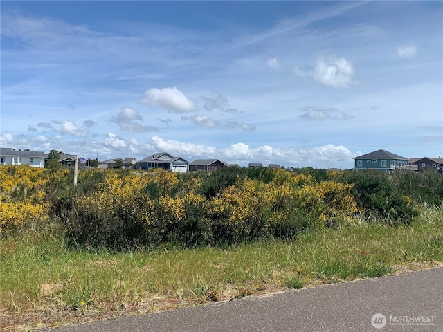 458 W Wind St, Ocean Shores, WA 98569