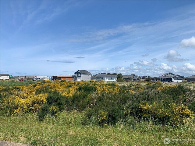 458 W Wind St, Ocean Shores, WA 98569