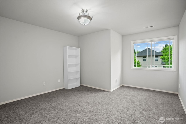 2804 177th, Vancouver, WA 98682 - carpeted empty room featuring baseboards