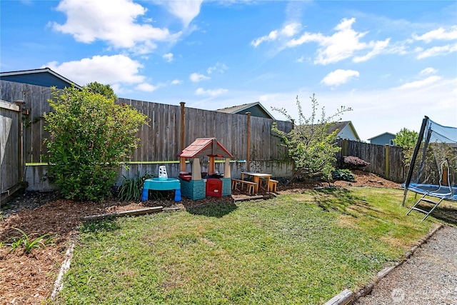 7382 Halibut Dr, Blaine, WA 98230 - view of yard featuring a trampoline