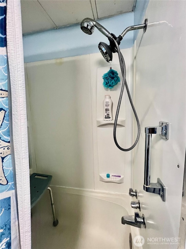 1911 324th, Long Beach, WA 98631 - bathroom view of shower / bath combo