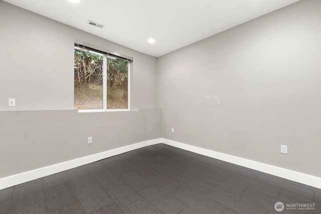 10445 Dixon Dr S, Seattle, WA 98178 - empty room with baseboards and recessed lighting